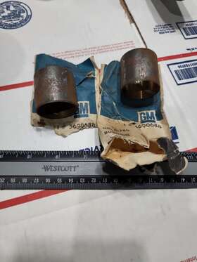 5690684 Delco Remy Gm Nos Idler Arm Bushing 1960 1961 1962 Chevrolet Gmc Siries 60-80 X2