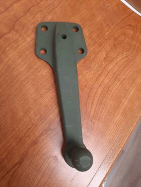924588 Dodge 928944 M37 M43 Axle Steering Arm