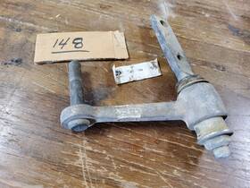 D6dz3355a Ford D5dz3355a Idler Arm Maverick Comet Monarch Versailles Granada Trw Fits