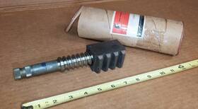5689566 Gm Nos 60-66 Chevy Gmc 4wd Pickup Suburban Lower Steering Shaft Worm And Ball Nut