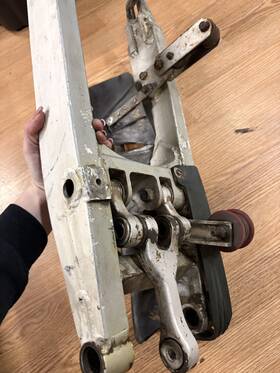 151124801 Husqvarna 1986 Husky 430 Ae Swing Arm