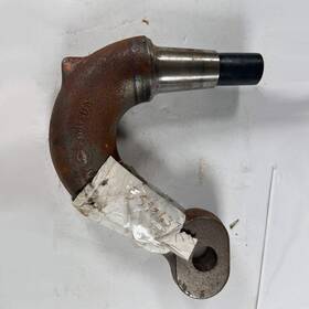 International 3599637c1 Left Steering Arm - Nos