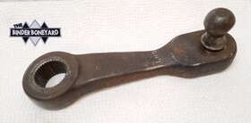 393673c1 International 66-71 Harvester Scout 800 Pitman Arm