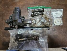 2l03938 Jaguar C8730 Original 420 Mk2 S-type Idler Assembly With Power Steering