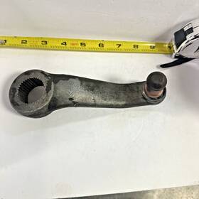 5672476 Oldsmobile 1957-1958 Power Steering Pitman Arm 684