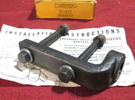 P-611 Perfect New 1958-1960 Chevrolet Impala Biscayne Belair Idler Arm Bracket Kit