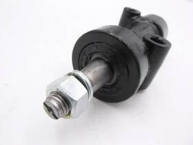 220621030 Ppe Forged Idler Arm Pivot Assembly