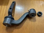 Idler Arm For 1972 Lincoln Mark V8 460. Fixed Price $15.00.