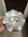 2008-2010 Infiniti EX35 17" Oem Hyper Silver Center Cap 40315-1BA2A 73699 ONE/1. Fixed Price $29.00.